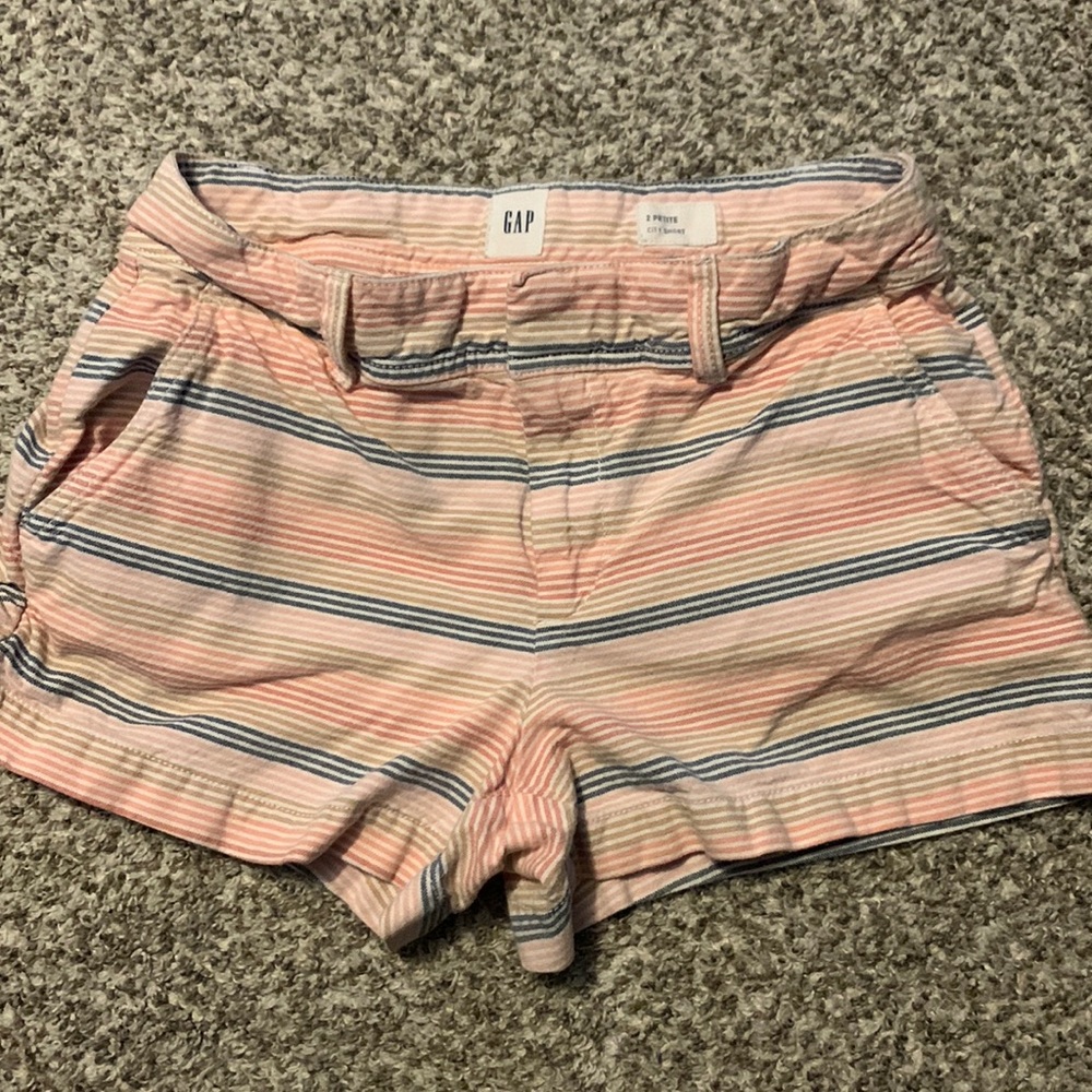 GAP striped shorts